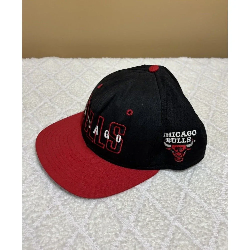 Vintage 90s Chicago Bulls NBA  Embroidered USA Made Snap Back Hat